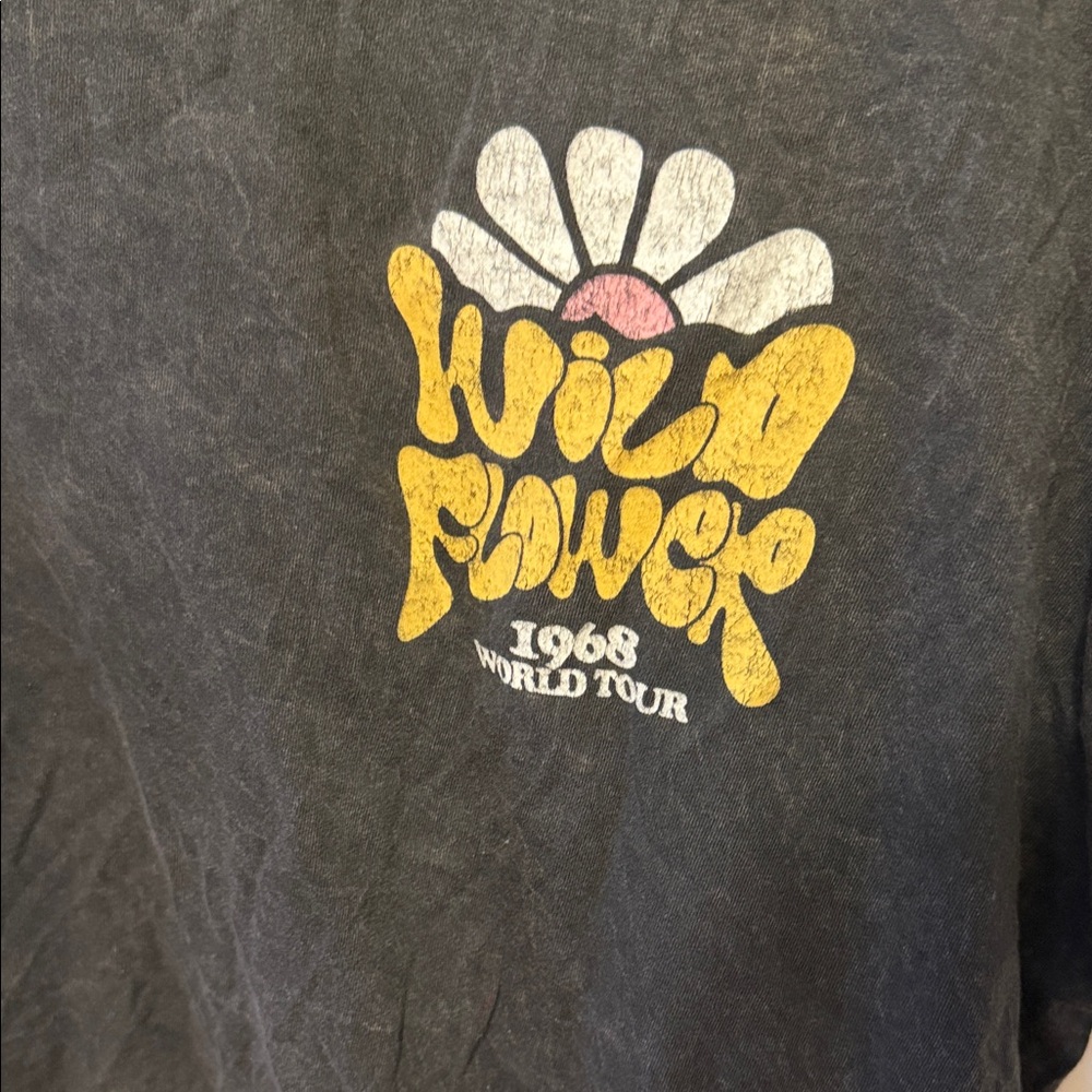 Upcycled Hollister Tee with Fringe Wild Flower L - Picture 3 of 5